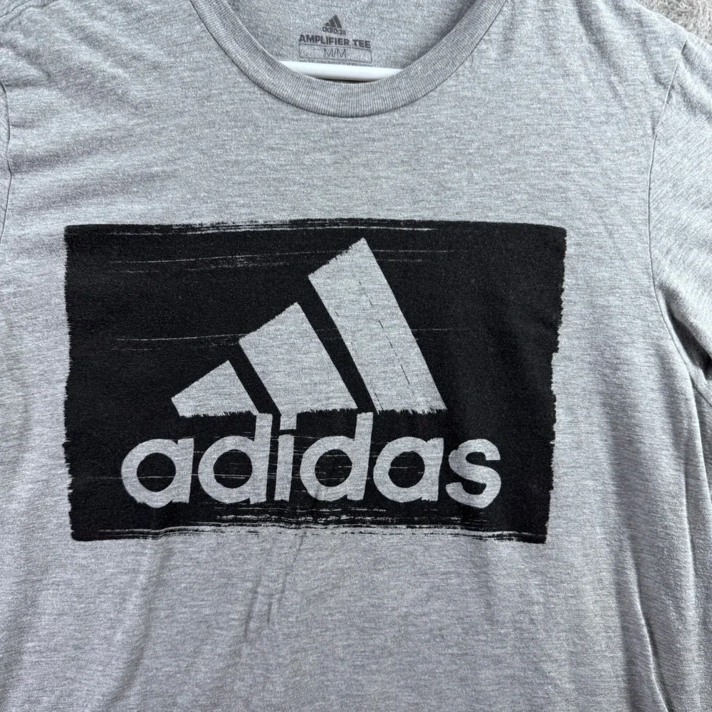 Adidas Amplifier Tee Mens Medium Gray Black Box Logo Workout Athletic T-Shirt
